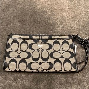 Coach Signature C wristlet - Black & Grey